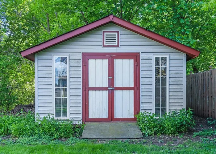 Apartment Cozy W Front Porch Dt Near Naval Base Libertyville